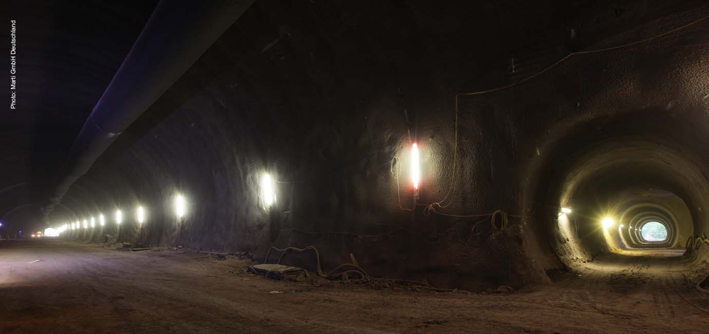 Tunnel Feuerfelsen, Spritzbeton, PANTARHIT® - Fließmittel, PANTARHOL - Verzögerer